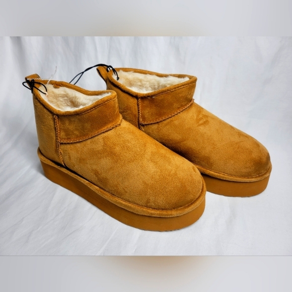 NWOB Madden Girl Platform Ankle Mini Boot 9.5 Tan Chestnut - Picture 1 of 9